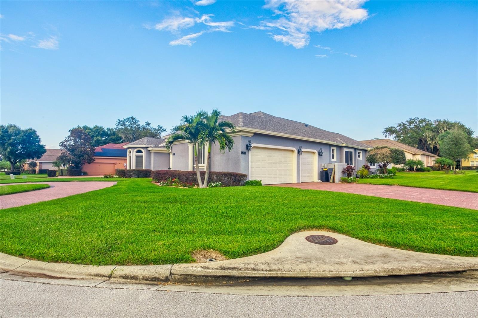 ASHTON OAKS - Residential