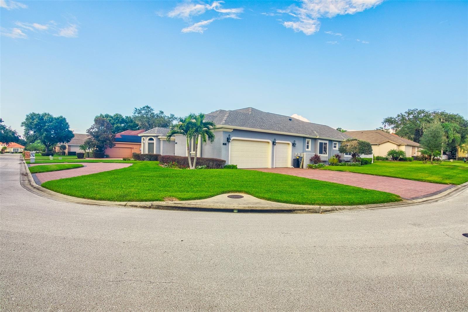ASHTON OAKS - Residential