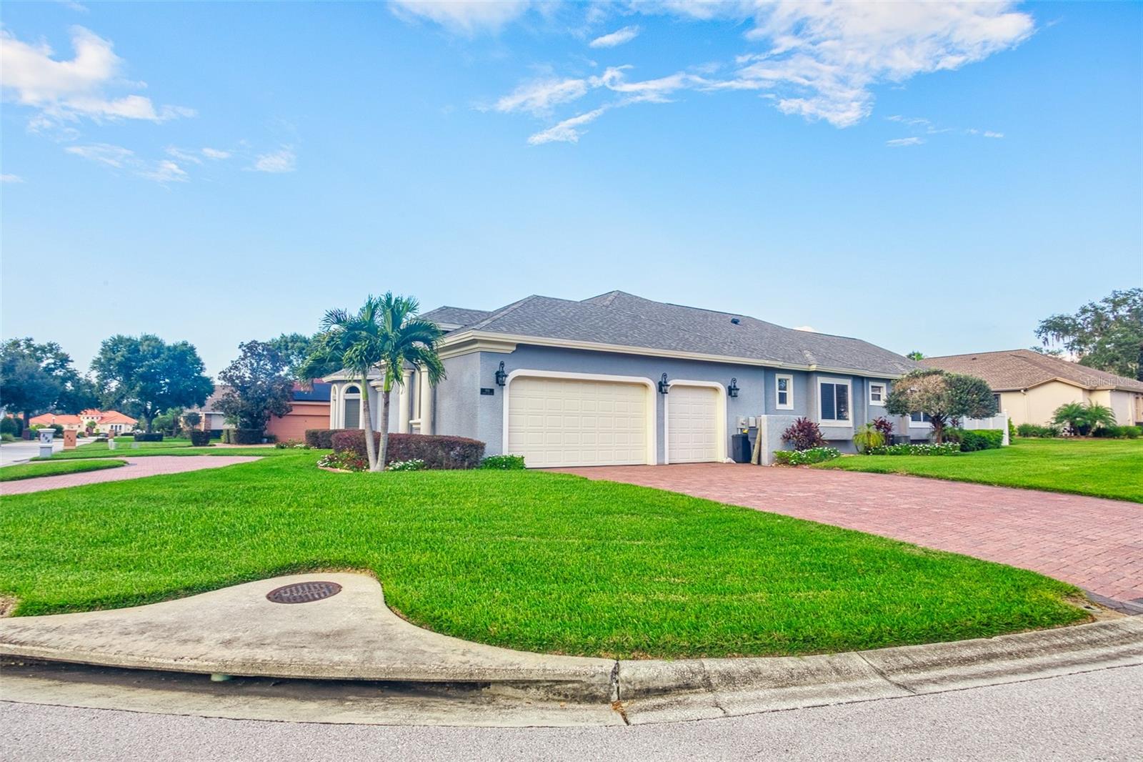 ASHTON OAKS - Residential