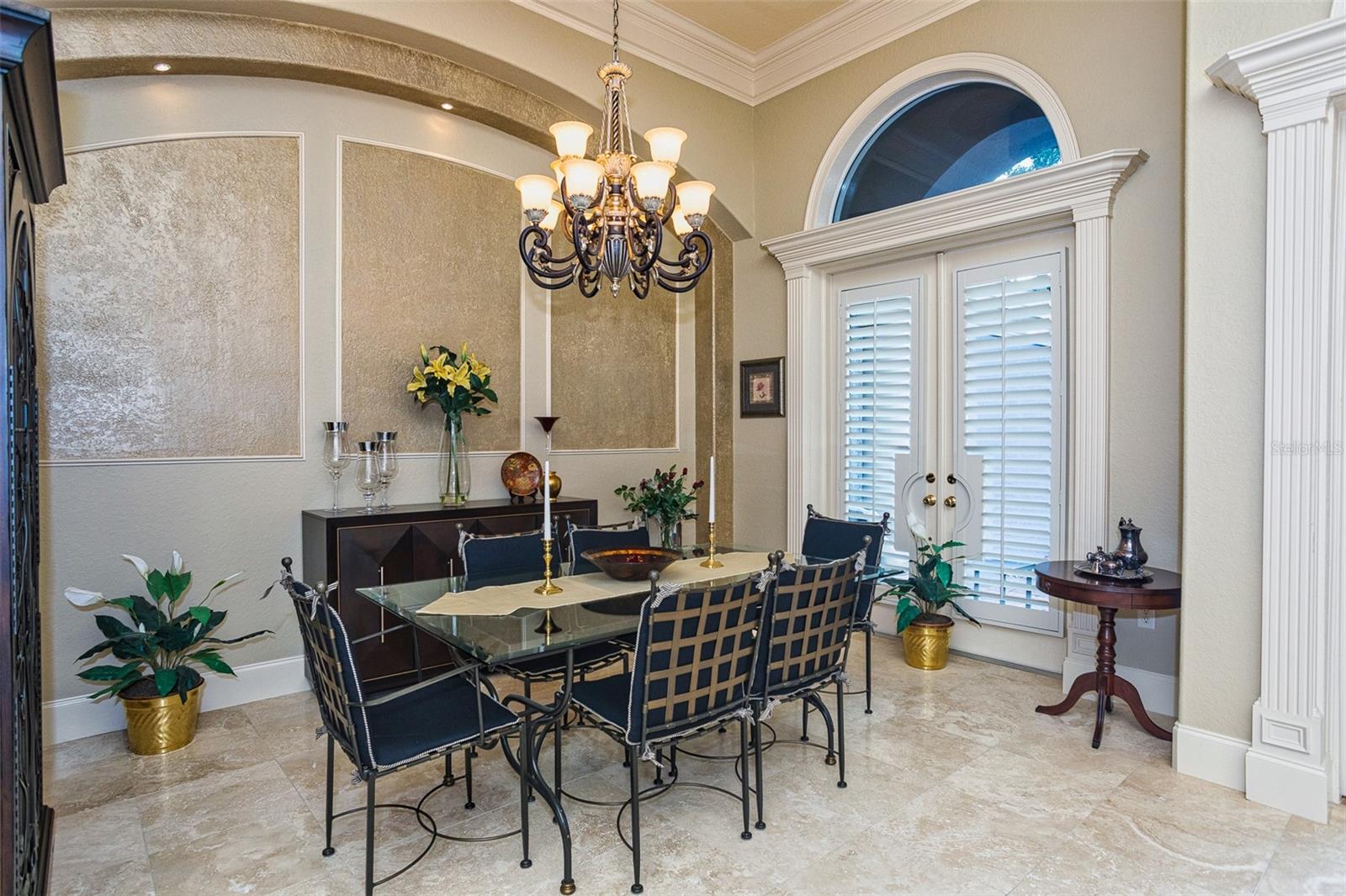 ASHTON OAKS - Residential