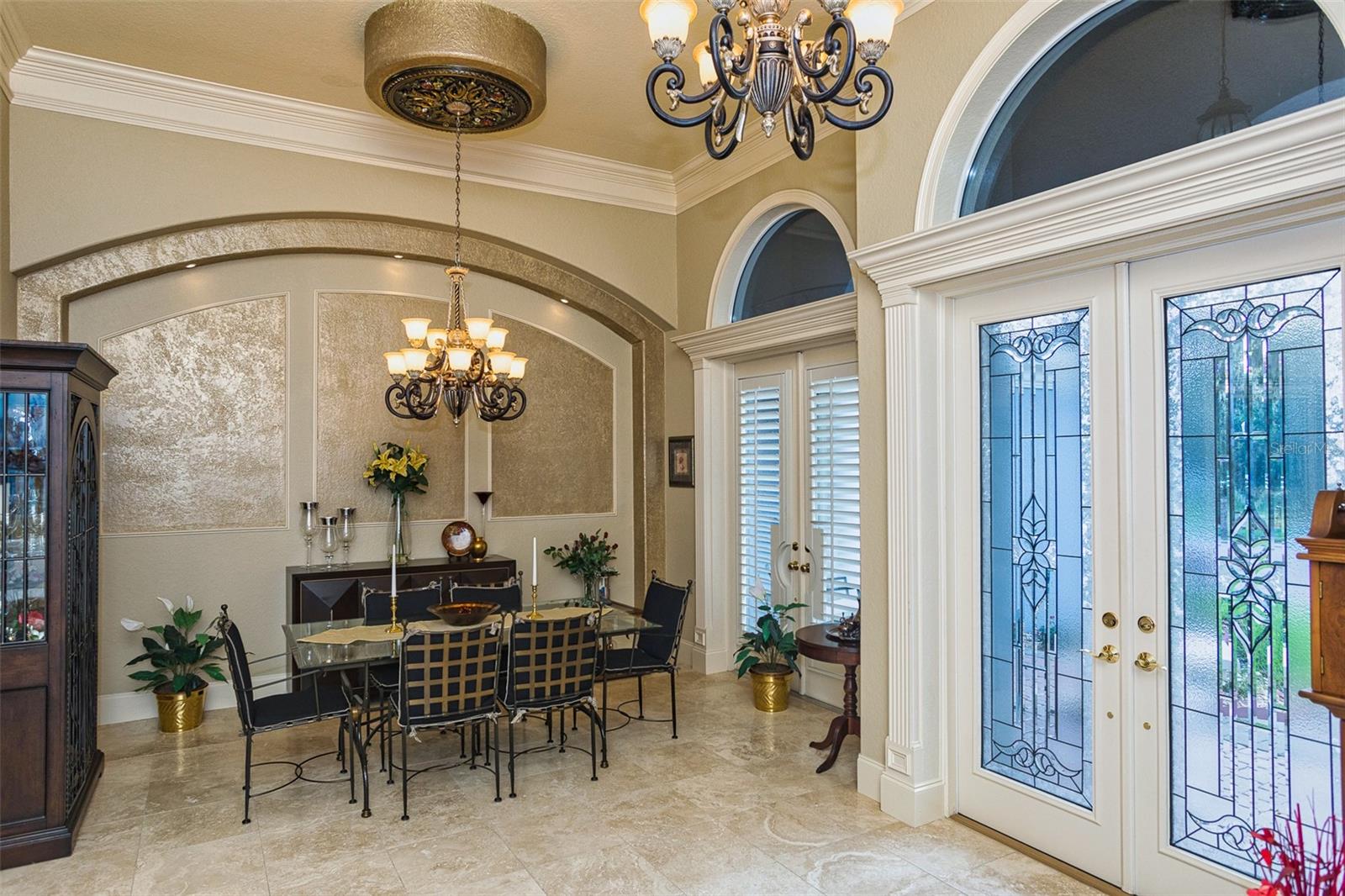 ASHTON OAKS - Residential