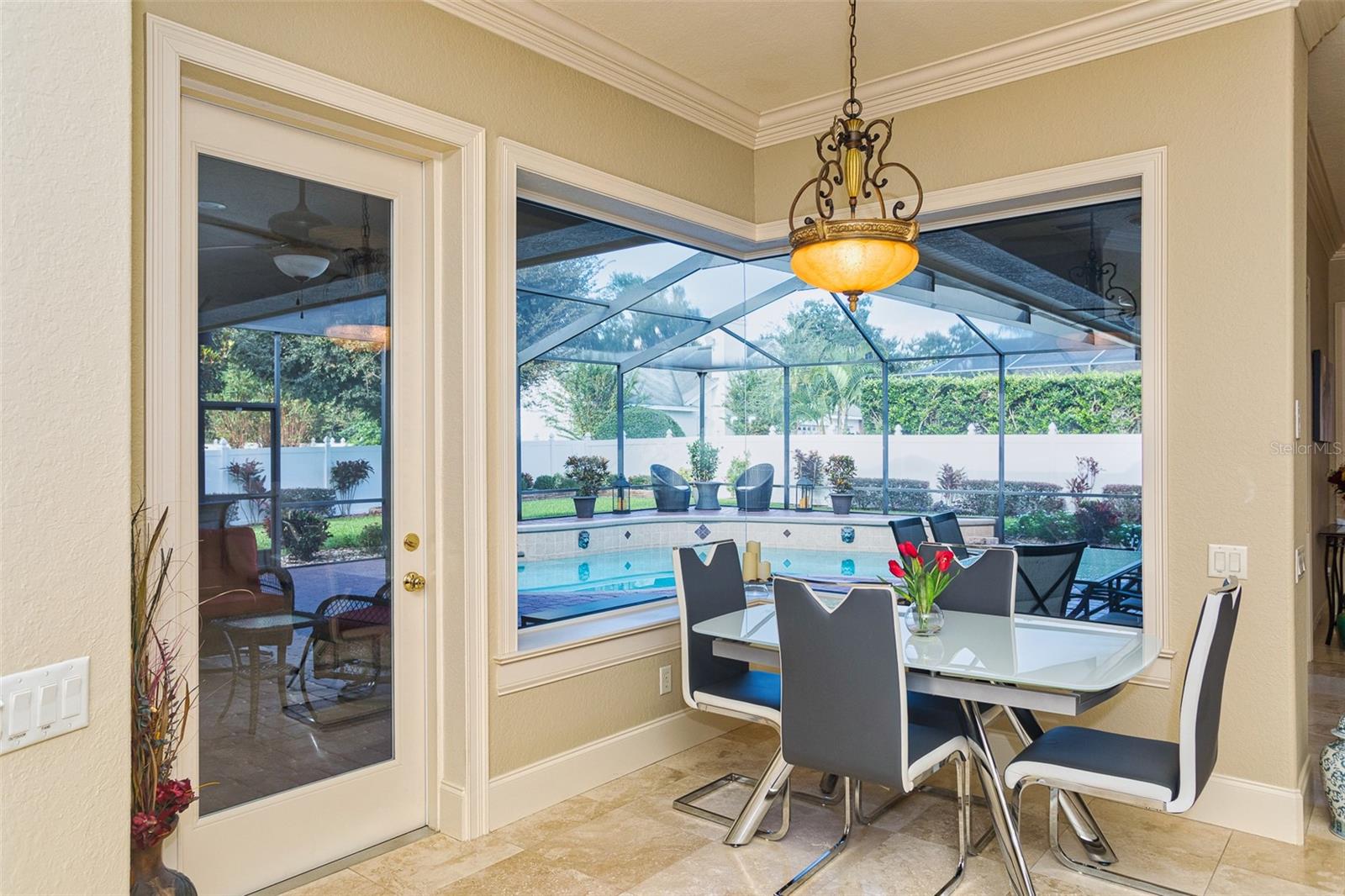 ASHTON OAKS - Residential