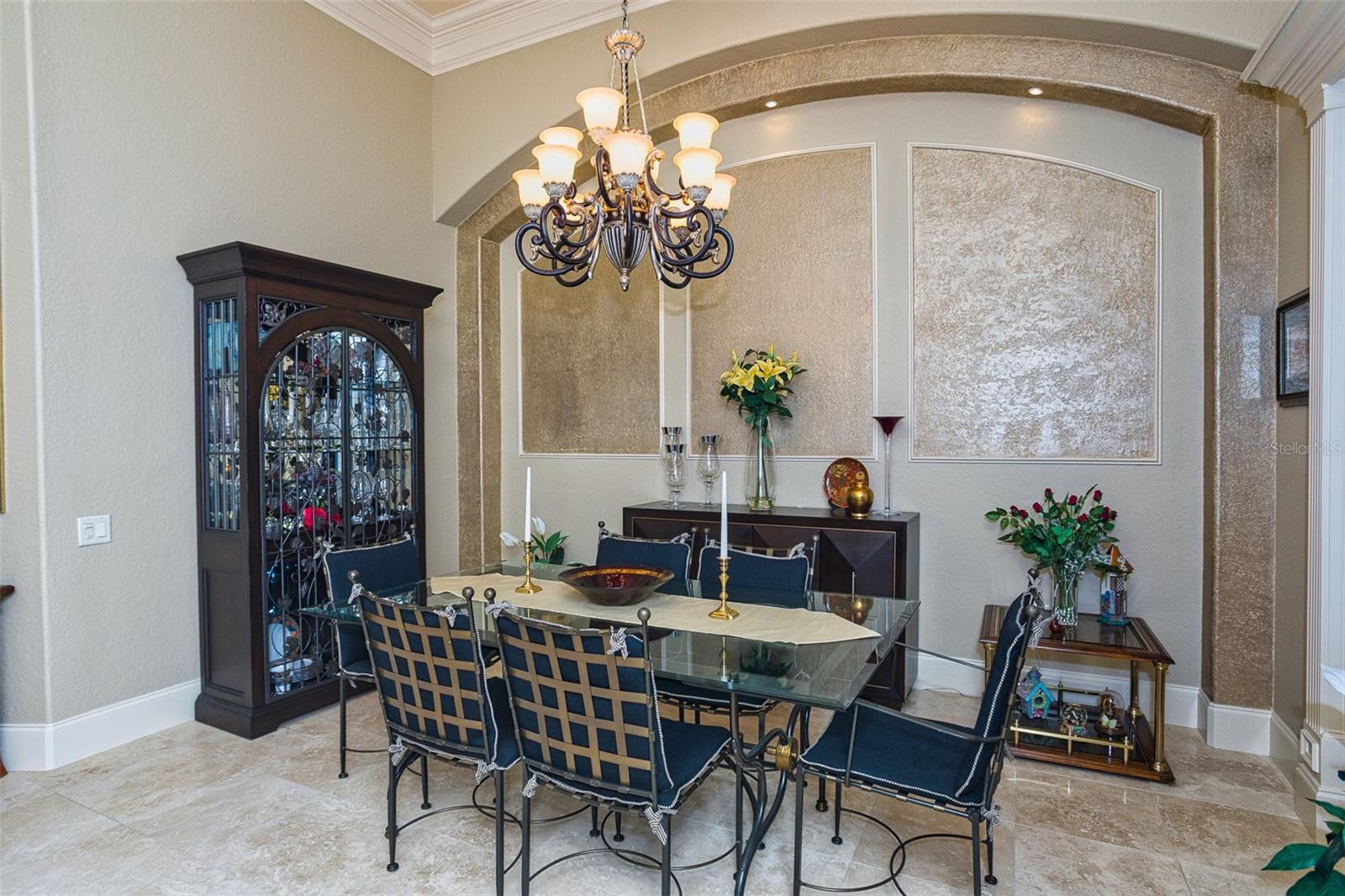 ASHTON OAKS - Residential