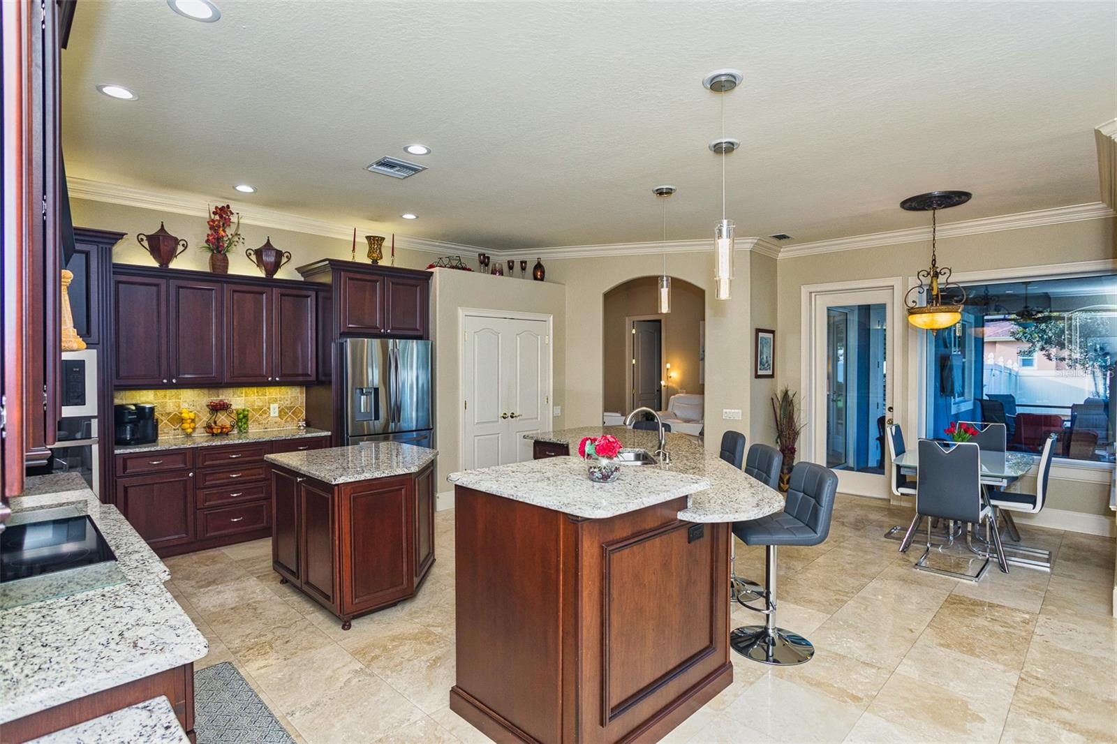 ASHTON OAKS - Residential
