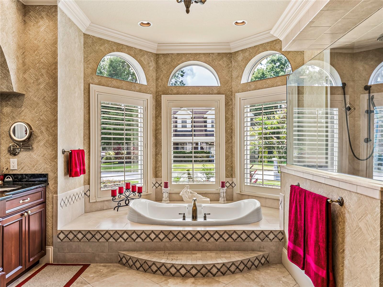 ASHTON OAKS - Residential