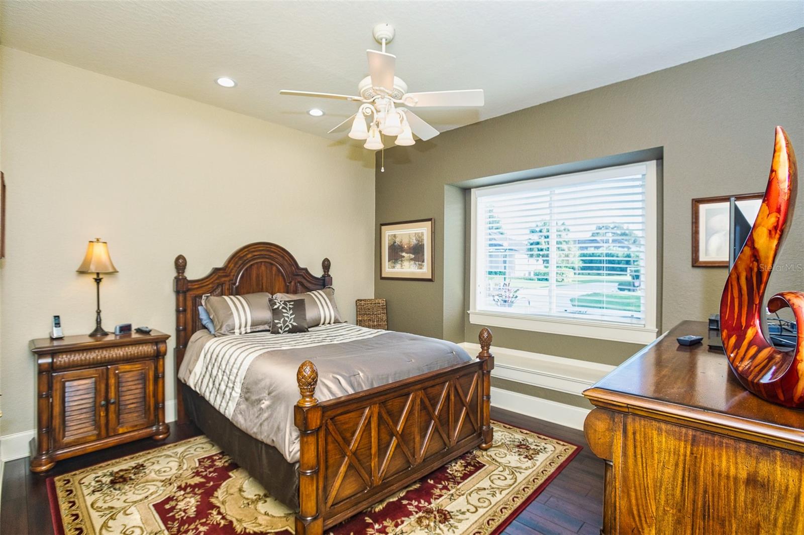 ASHTON OAKS - Residential