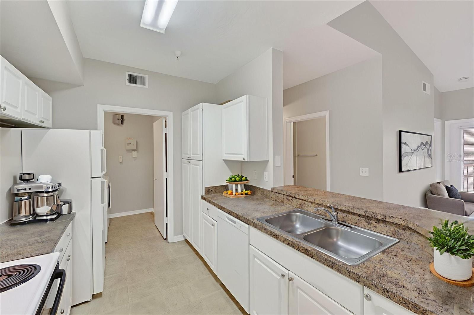 PALMS CLUB CONDO - Residential