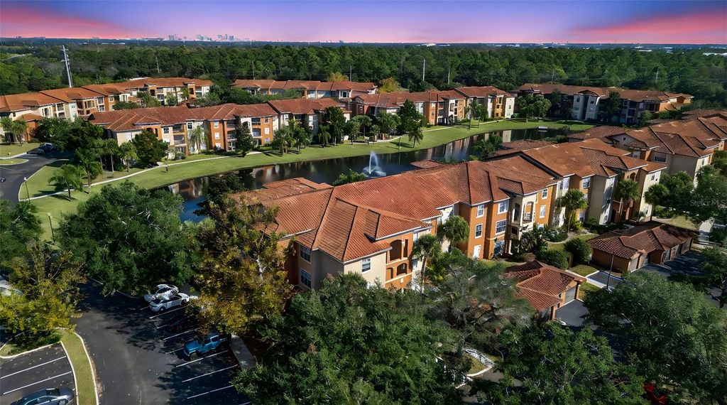 Photo of 5572 Metrowest Boulevard #304, Orlando, FL 32811 (MLS # S5140487)