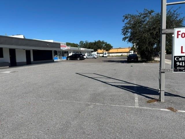 Photo of 5624 Swift Road, Sarasota, FL 34231 (MLS # A4710424)