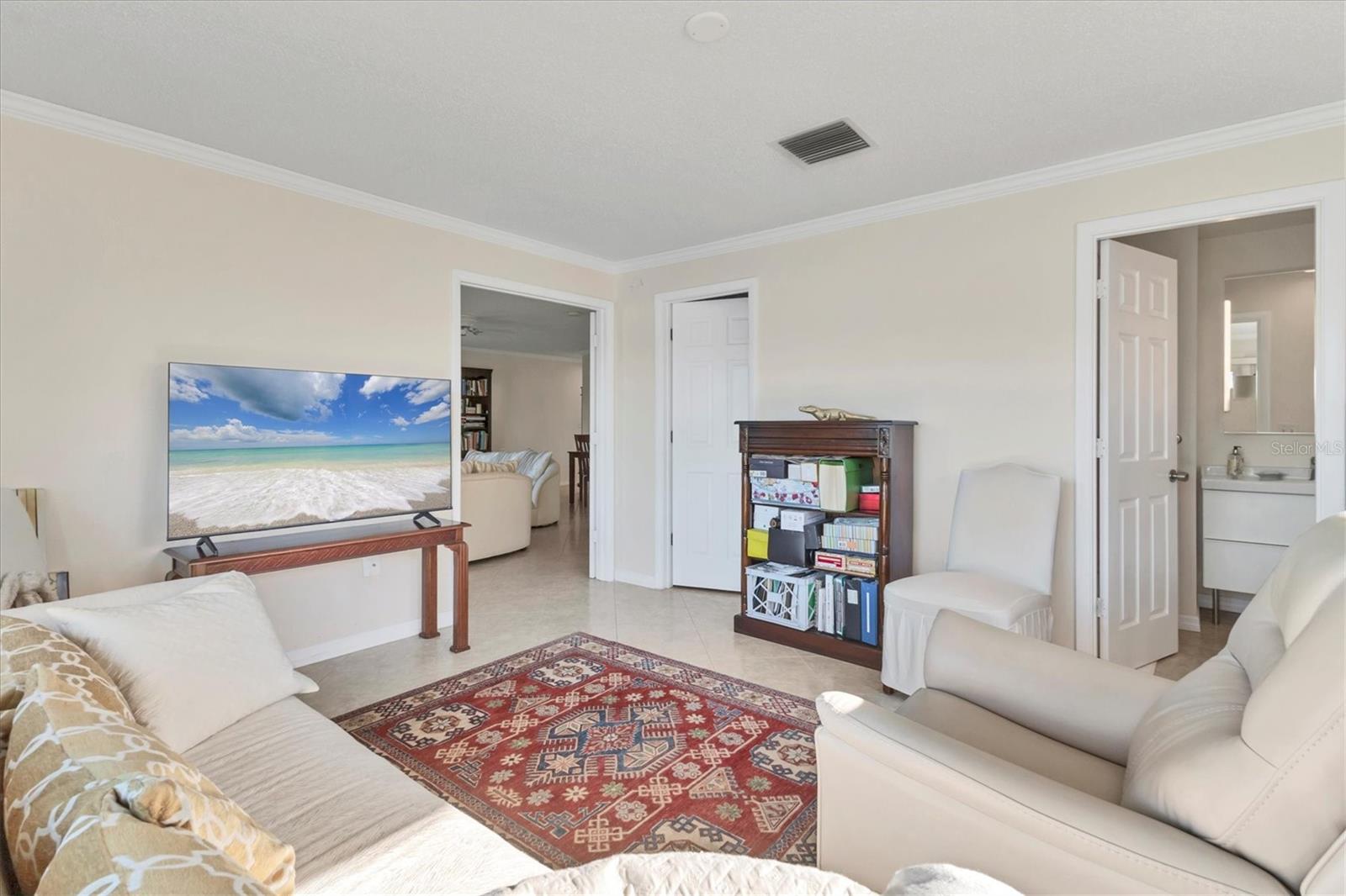 LAKE TIPPECANOE - Residential