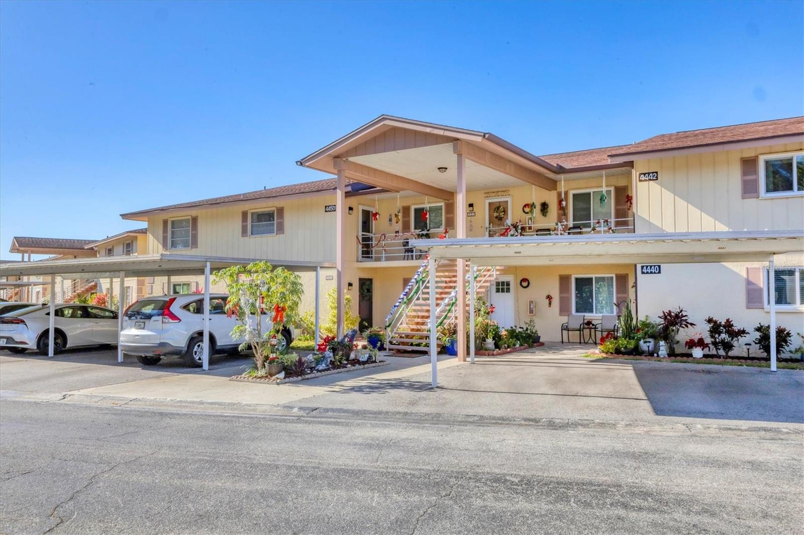 4450 NARRAGANSET TRAIL 95A