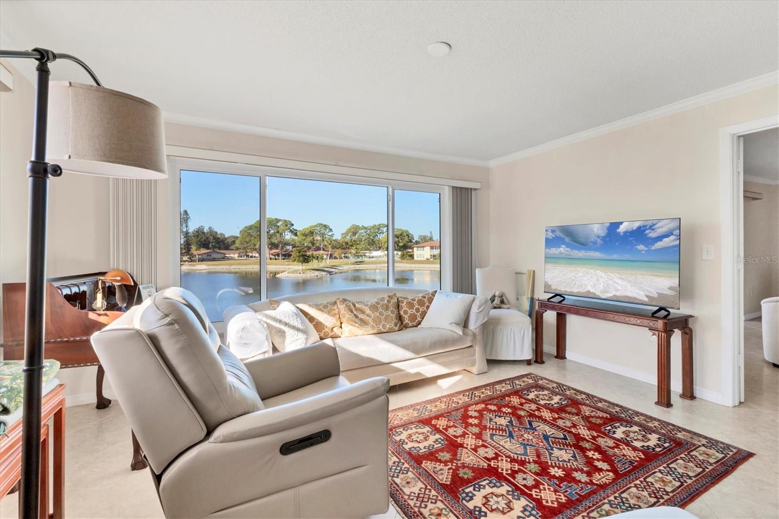 LAKE TIPPECANOE - Residential