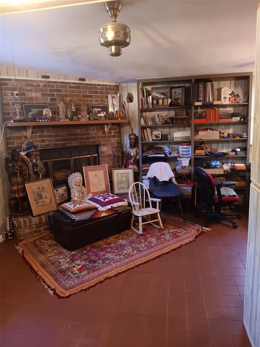 Casas a venda 4 - Jen Dantas 4245 EDGEWATER DRIVE