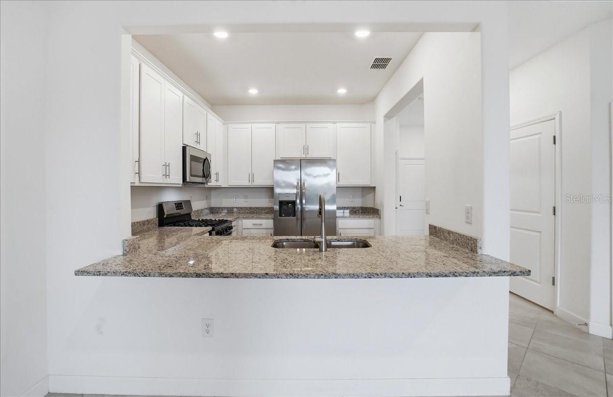 LORRAINE LAKES PH IIA - Residential Lease