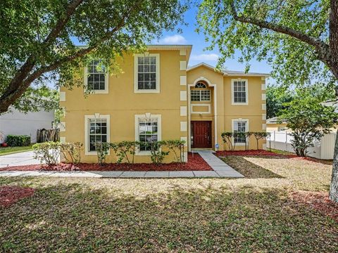 Photo of 1736 Dunn Cove Drive, Apopka, FL 32703 (MLS # O6396058)