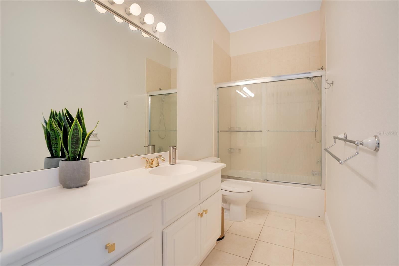 WATERS EDGE BOCA POINTE AT TURTLE CREEK - Residential