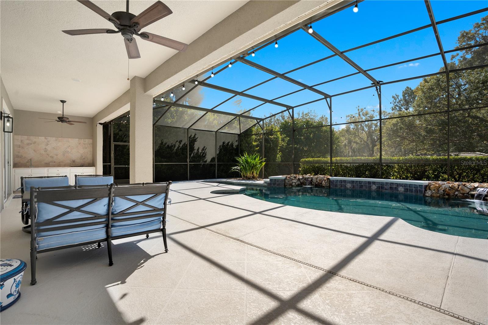 WATERS EDGE BOCA POINTE AT TURTLE CREEK - Residential