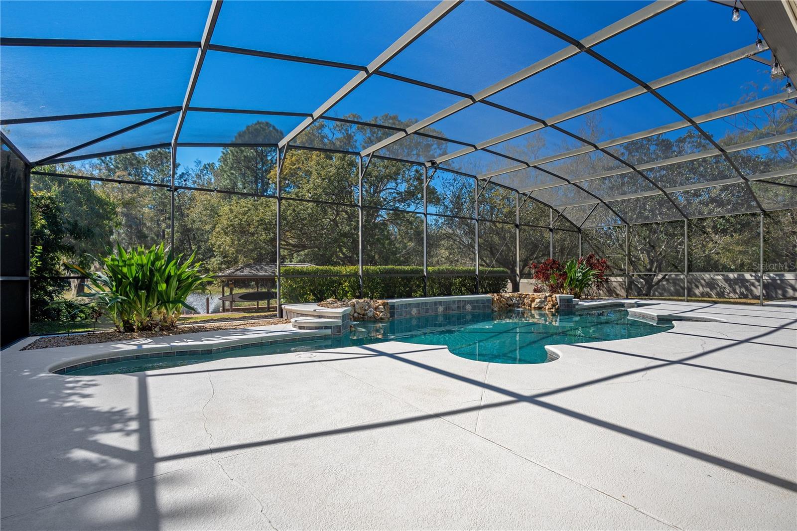 WATERS EDGE BOCA POINTE AT TURTLE CREEK - Residential