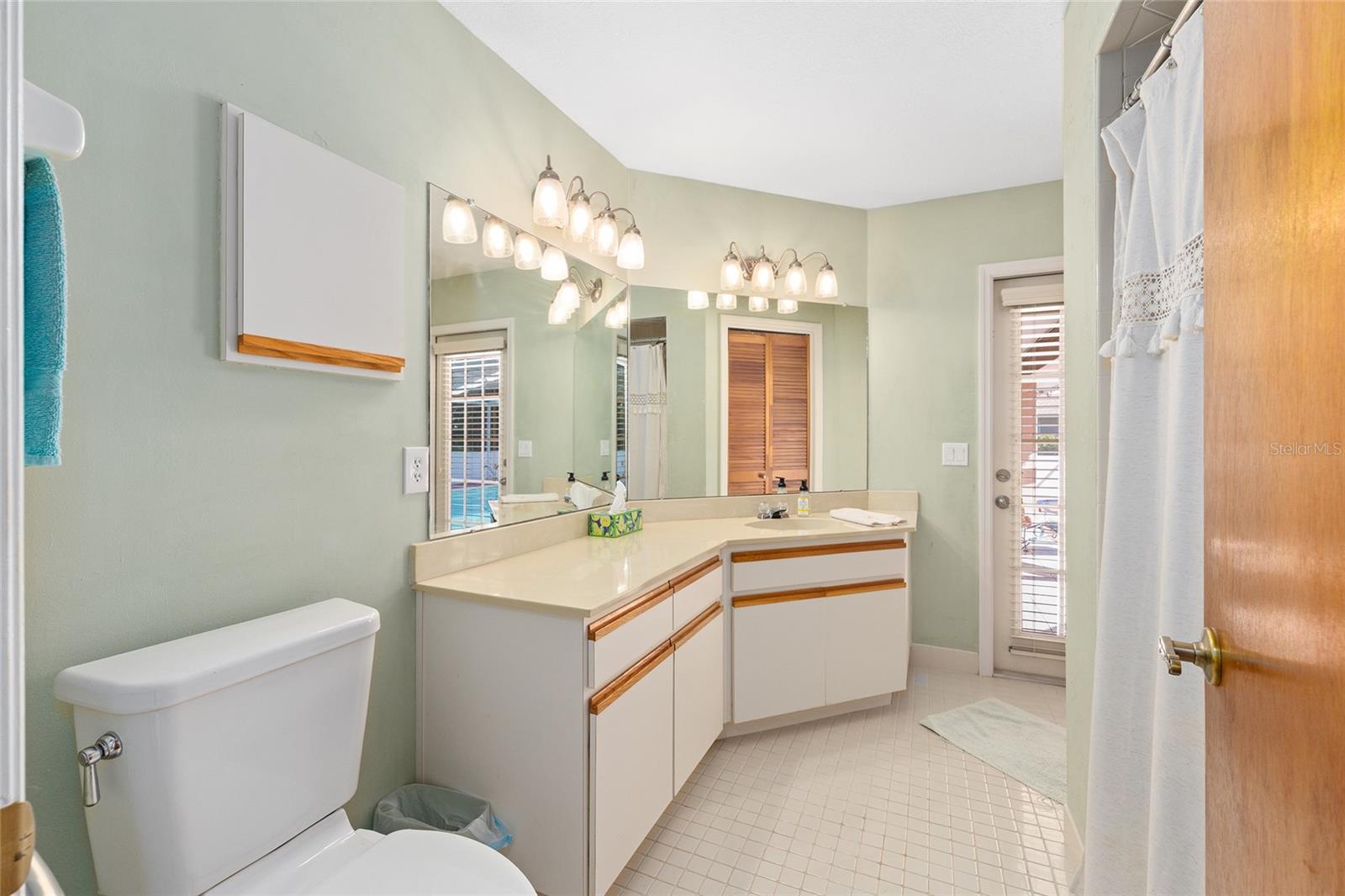 RAINBOW SPGS 5TH REP - Residential