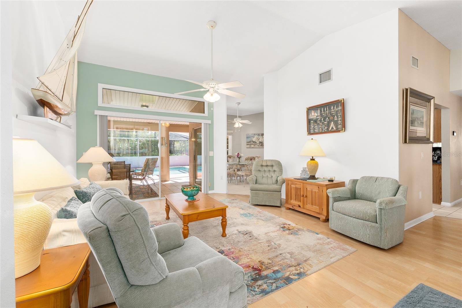 RAINBOW SPGS 5TH REP - Residential