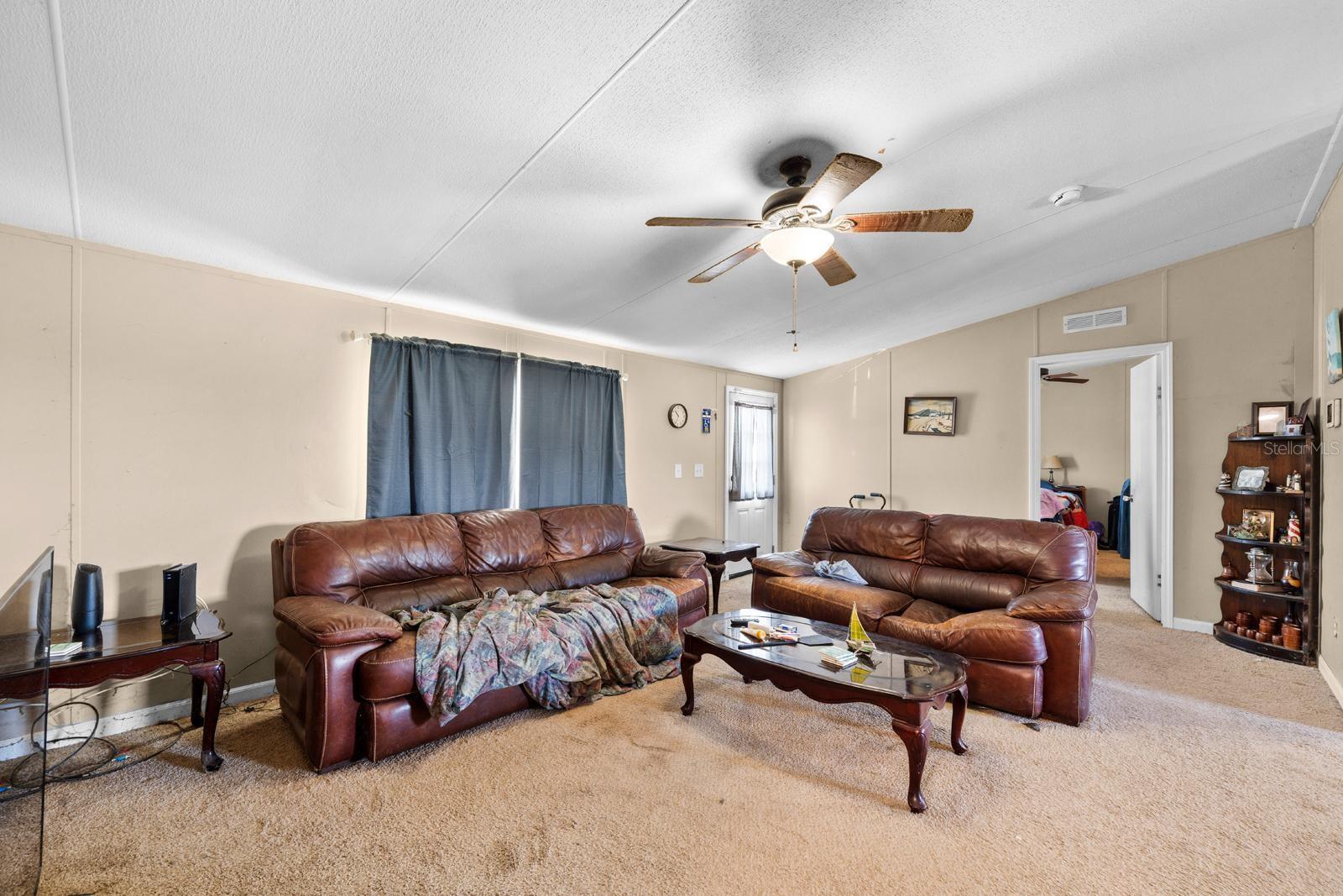 ACREAGE - Residential