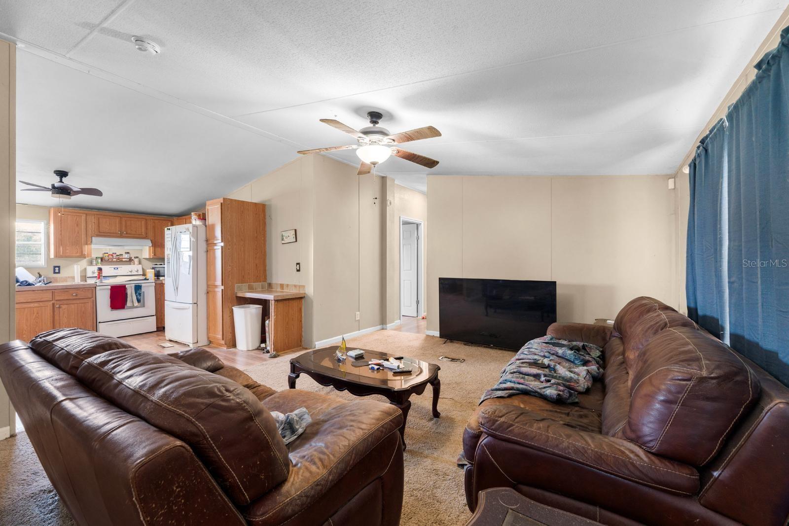 ACREAGE - Residential