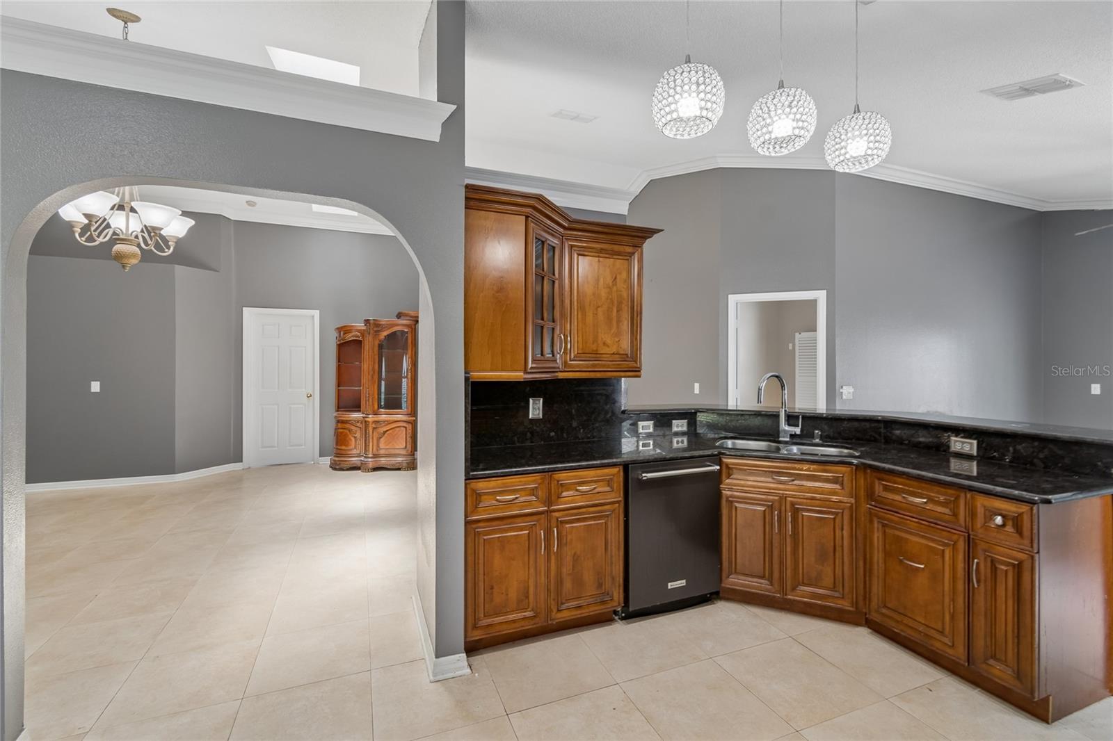 WINDING CREEK - Residential