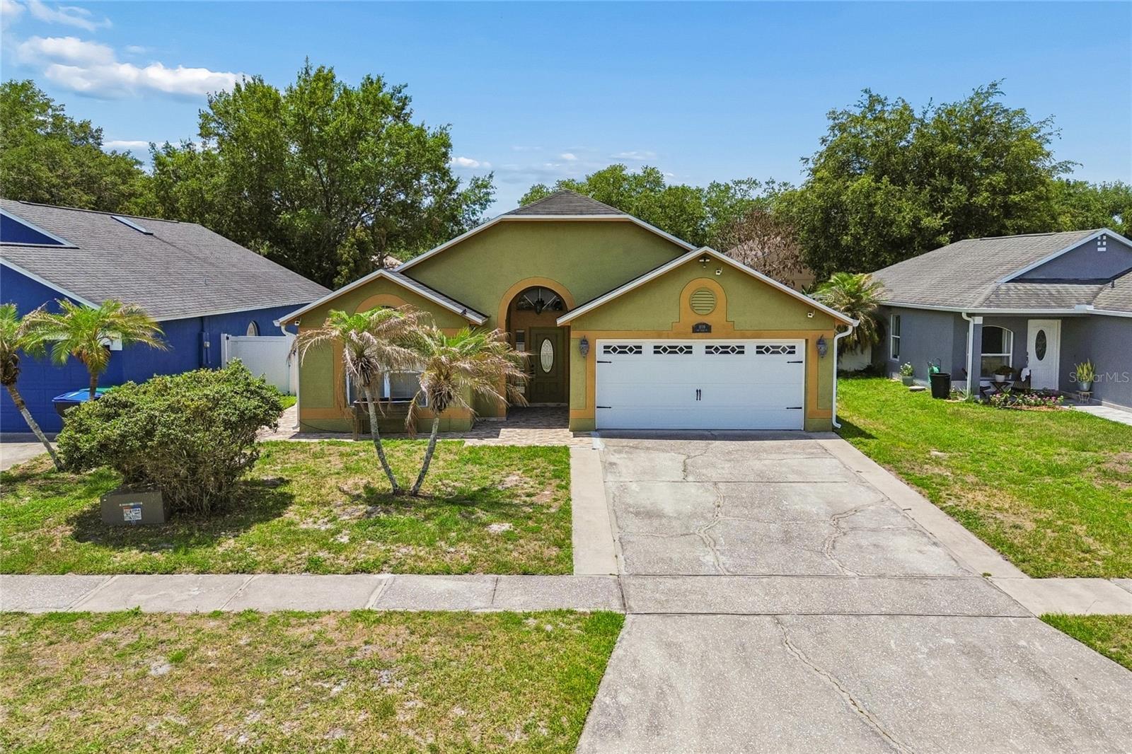 WINDING CREEK - Residential