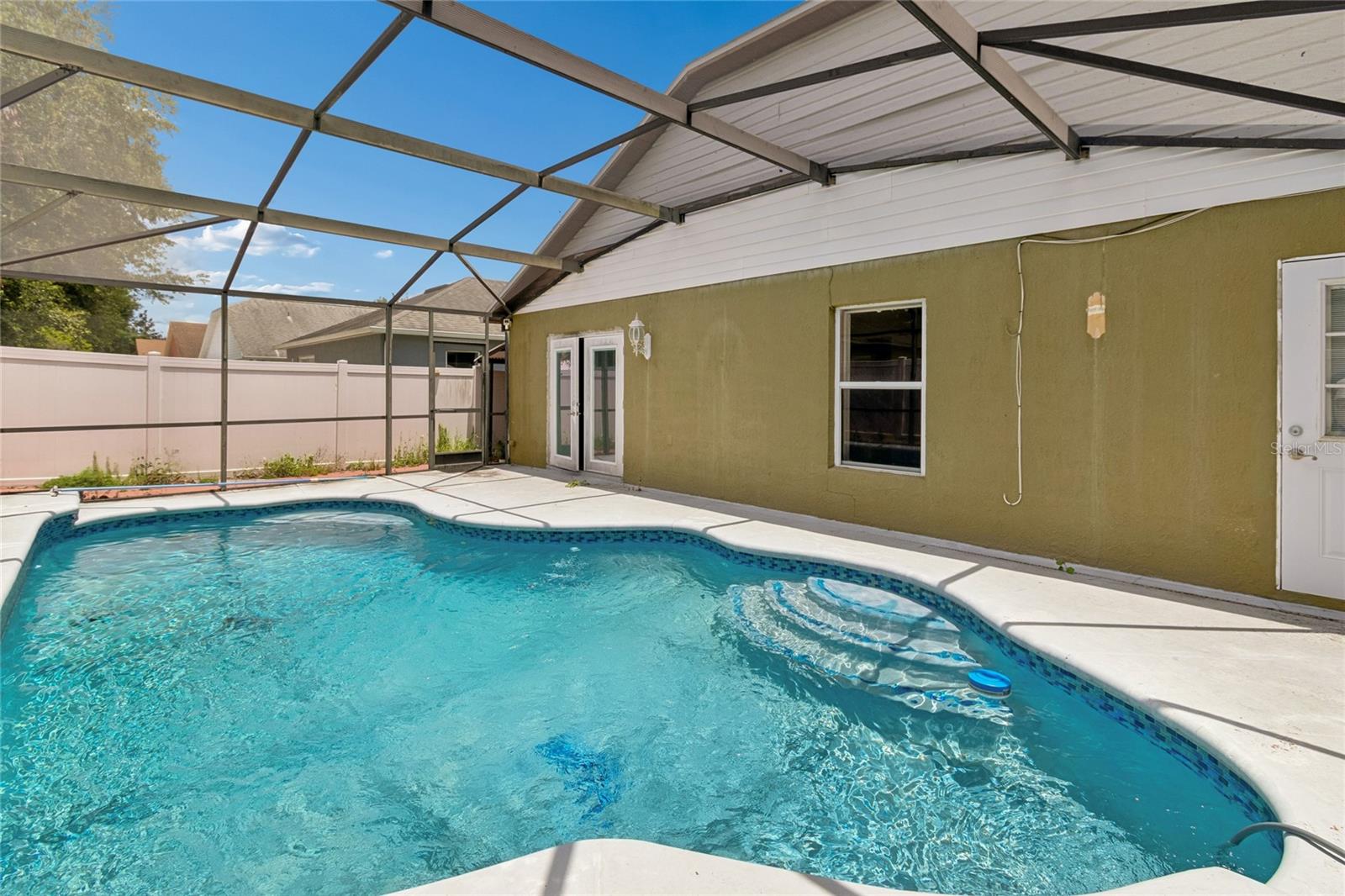 WINDING CREEK - Residential