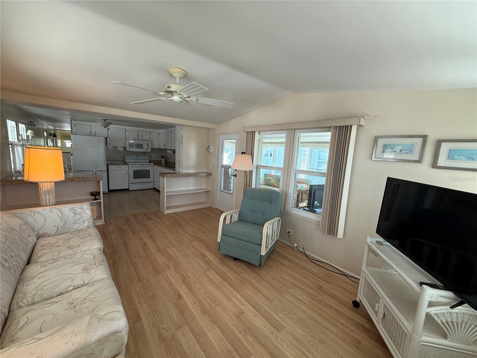 JAPANESE GARDENS MHP - Residential