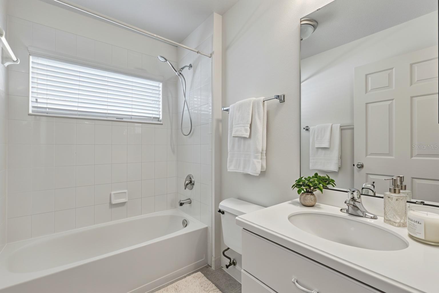 ROYAL HARBOR - Residential