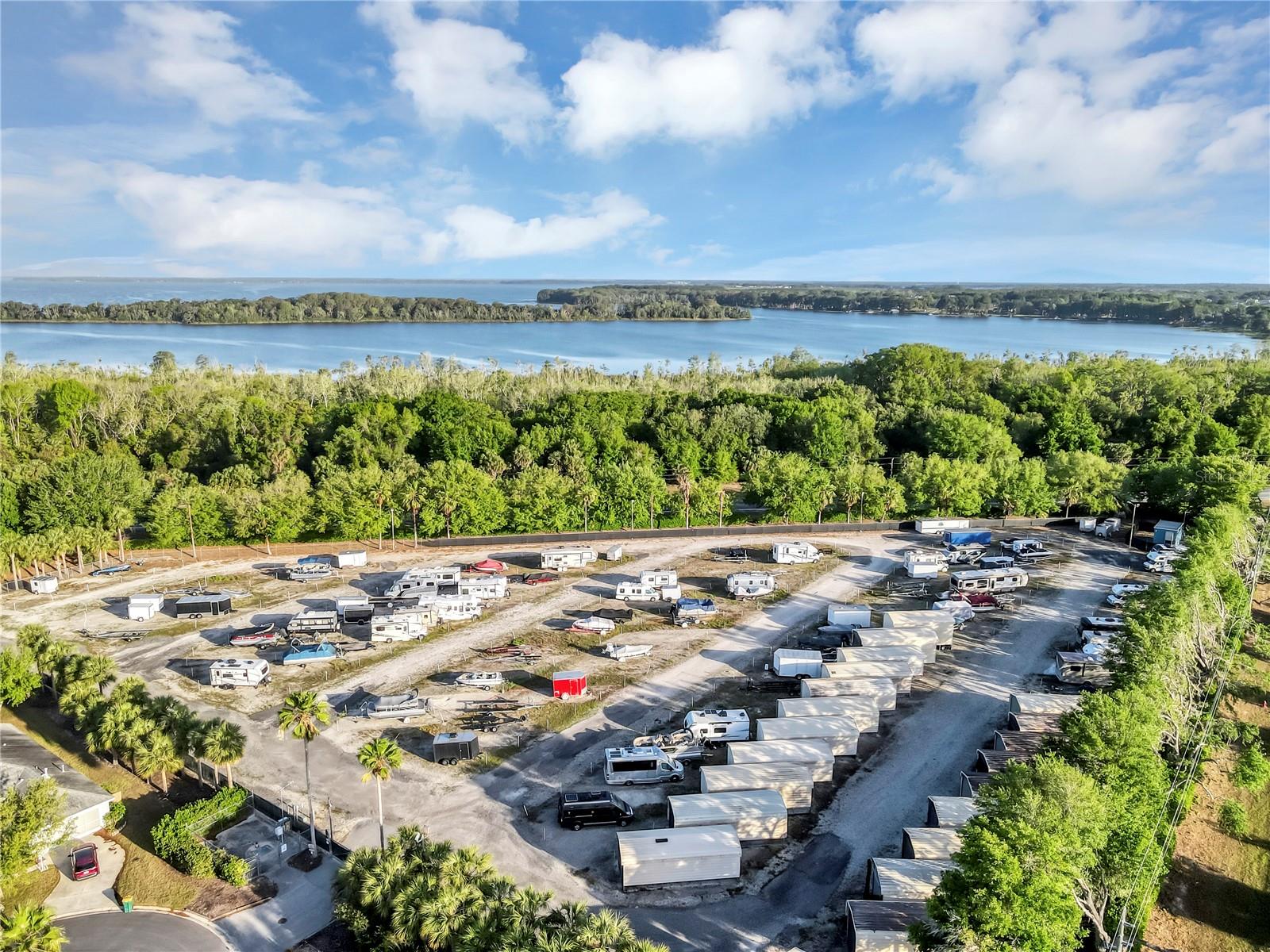 ROYAL HARBOR - Residential