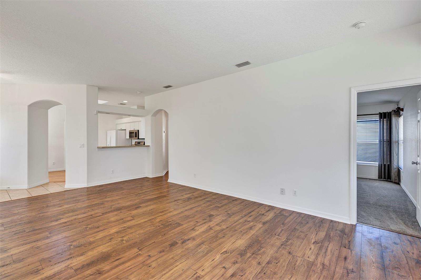 ROYAL HARBOR - Residential