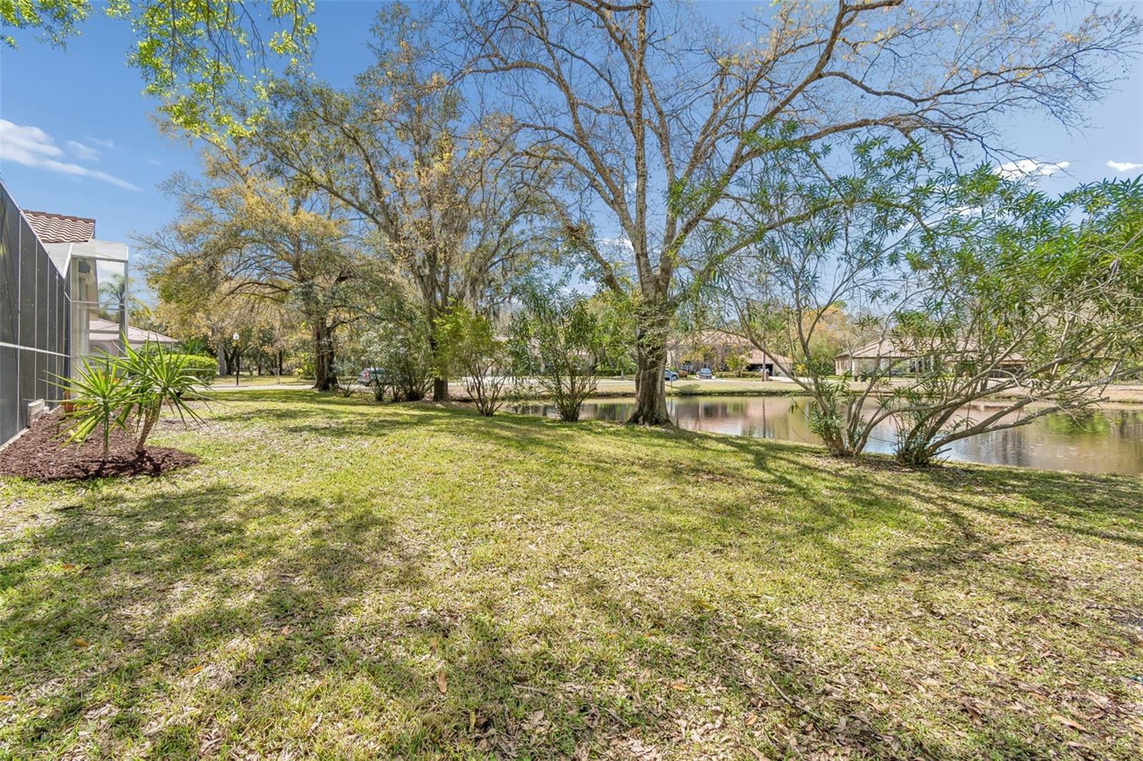 CRESCENT OAKS COUNTRY CLUB PH 1 - Residential