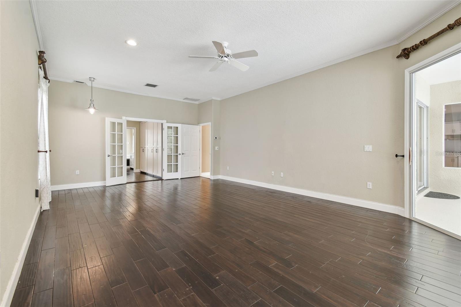 CRESCENT OAKS COUNTRY CLUB PH 1 - Residential