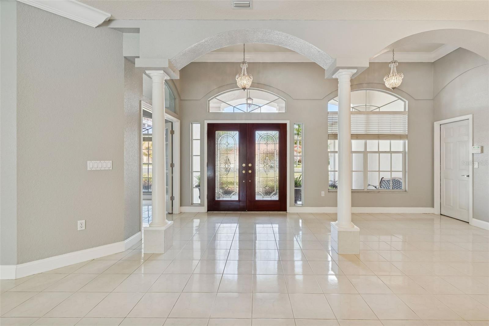 CRESCENT OAKS COUNTRY CLUB PH 1 - Residential