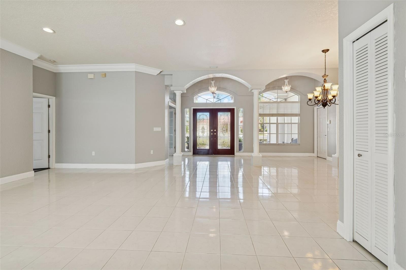 CRESCENT OAKS COUNTRY CLUB PH 1 - Residential