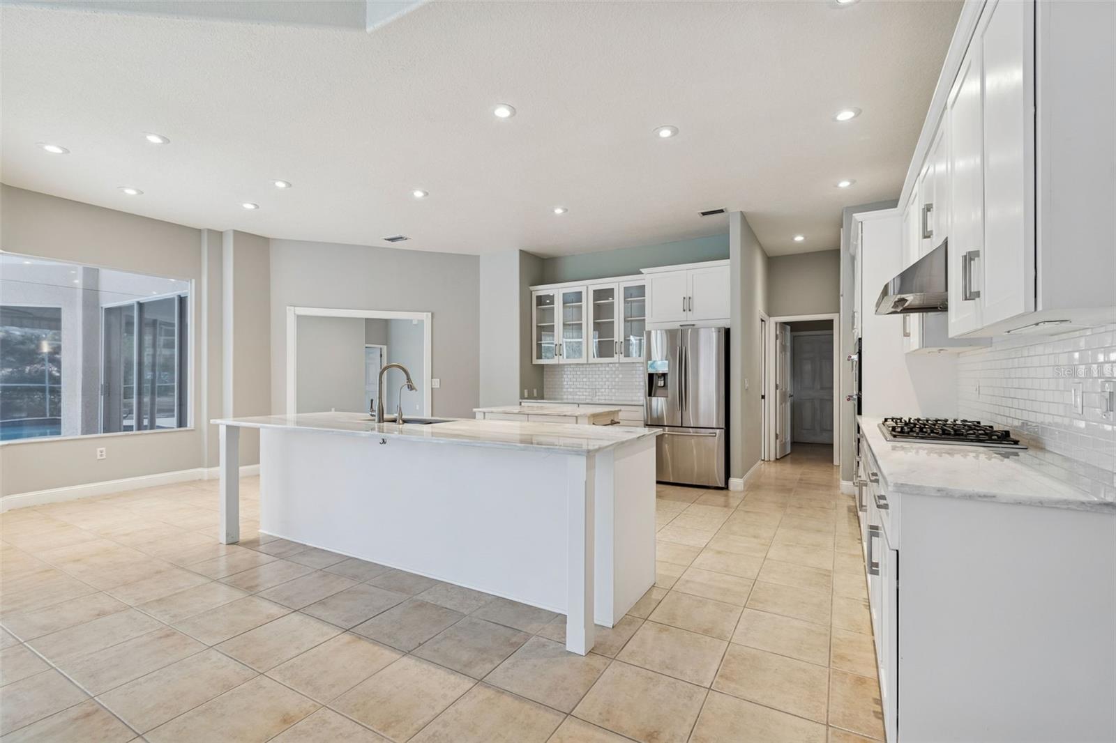 CRESCENT OAKS COUNTRY CLUB PH 1 - Residential