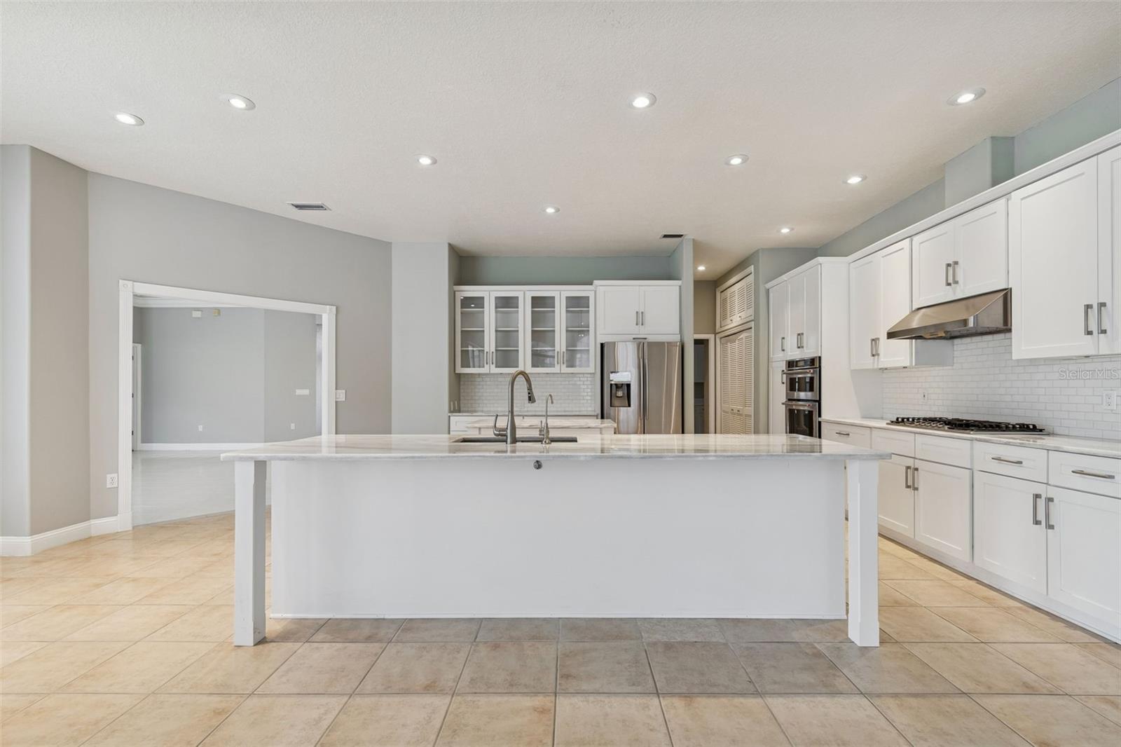 CRESCENT OAKS COUNTRY CLUB PH 1 - Residential