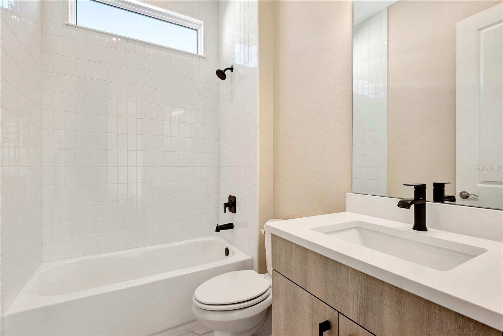 RESERVE AT VICTORIA - Residential