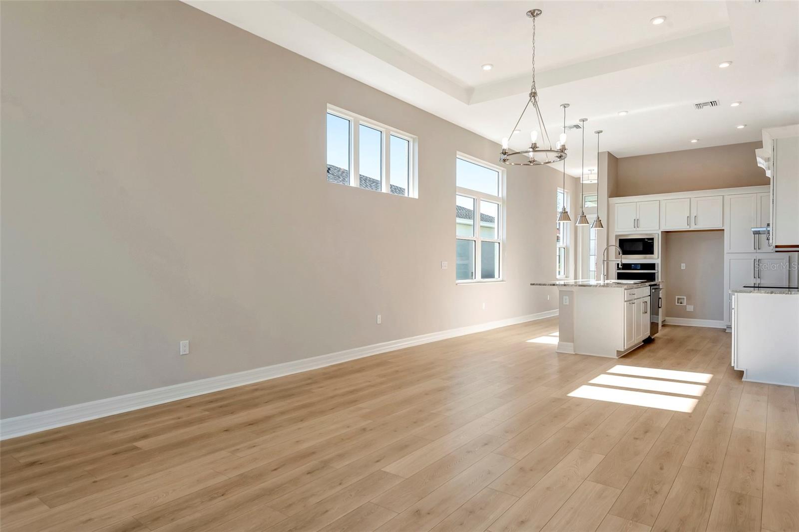 RESERVE AT VICTORIA - Residential