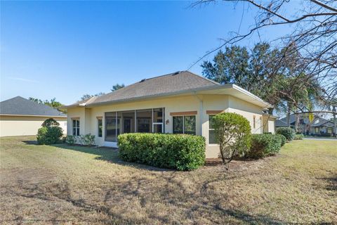 A home in LADY LAKE