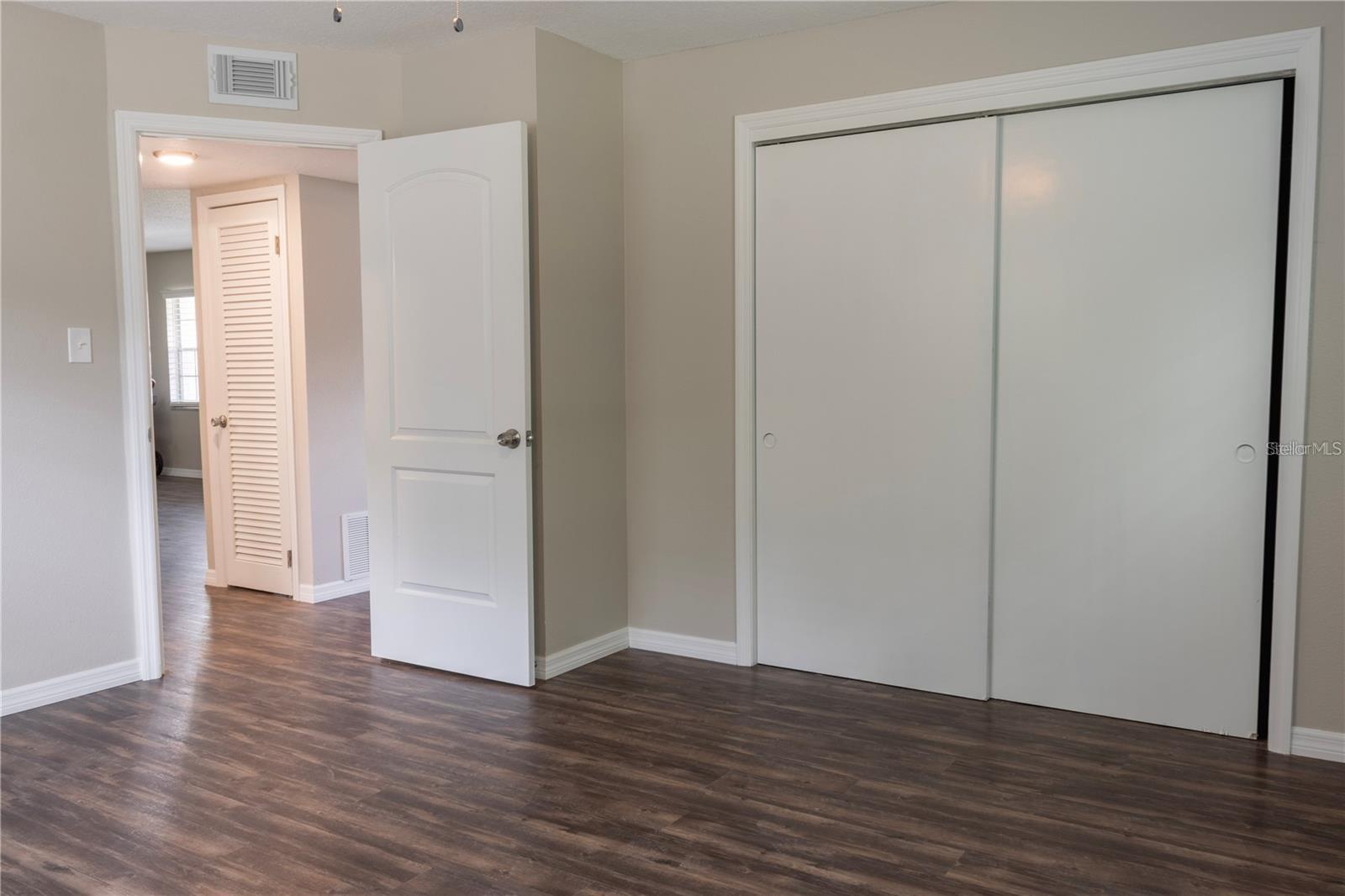 GALLERY GARDENS - Residential Lease