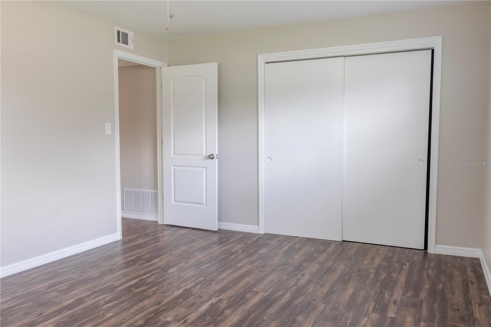 GALLERY GARDENS - Residential Lease