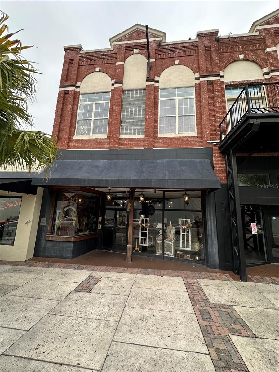 OCALA - Commercial Lease