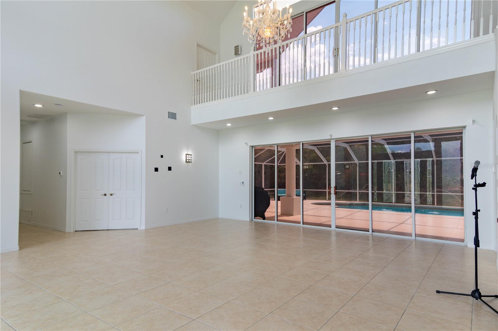 WATERS OF WEEKI WACHEE - Residential