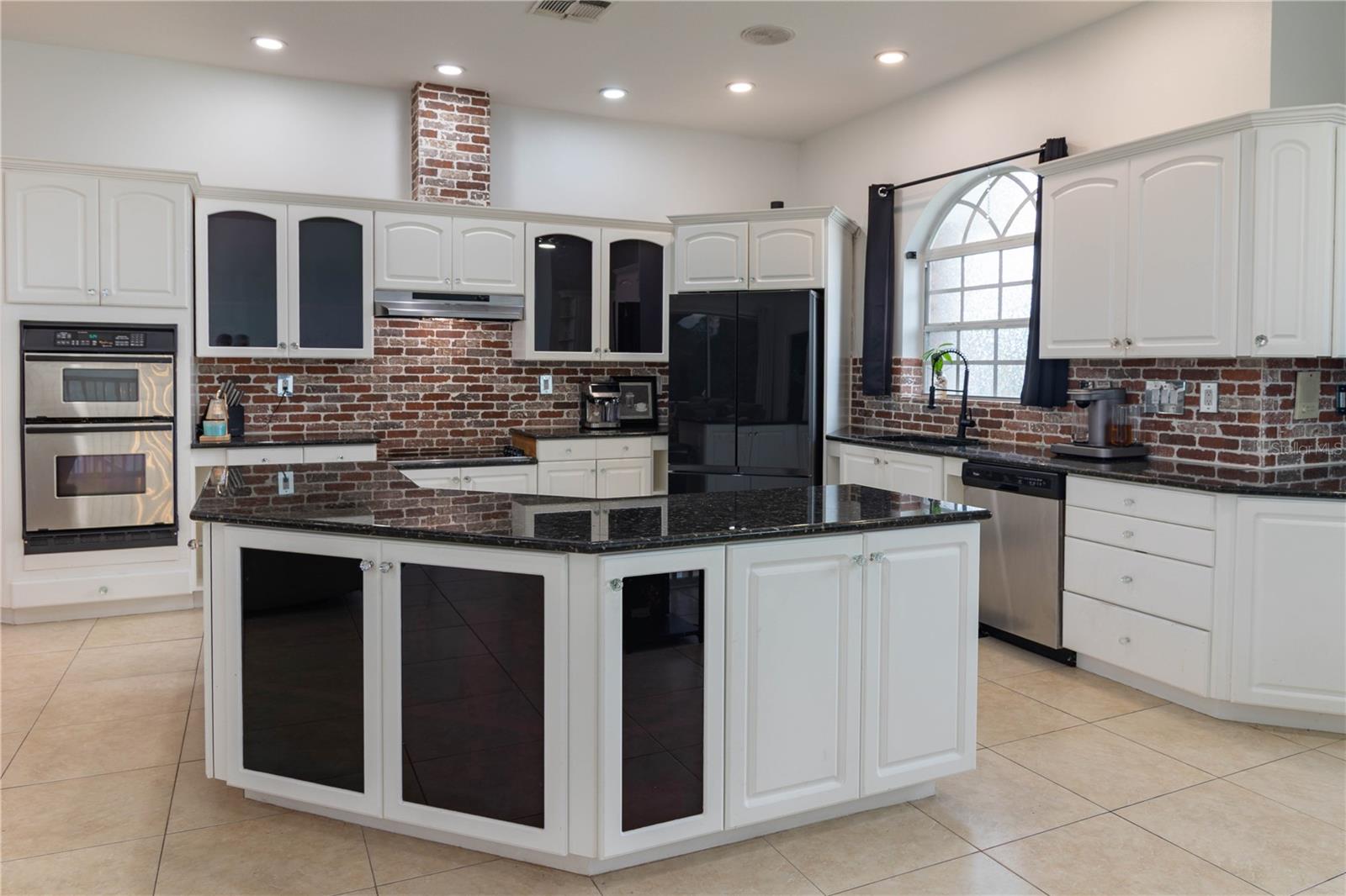 WATERS OF WEEKI WACHEE - Residential