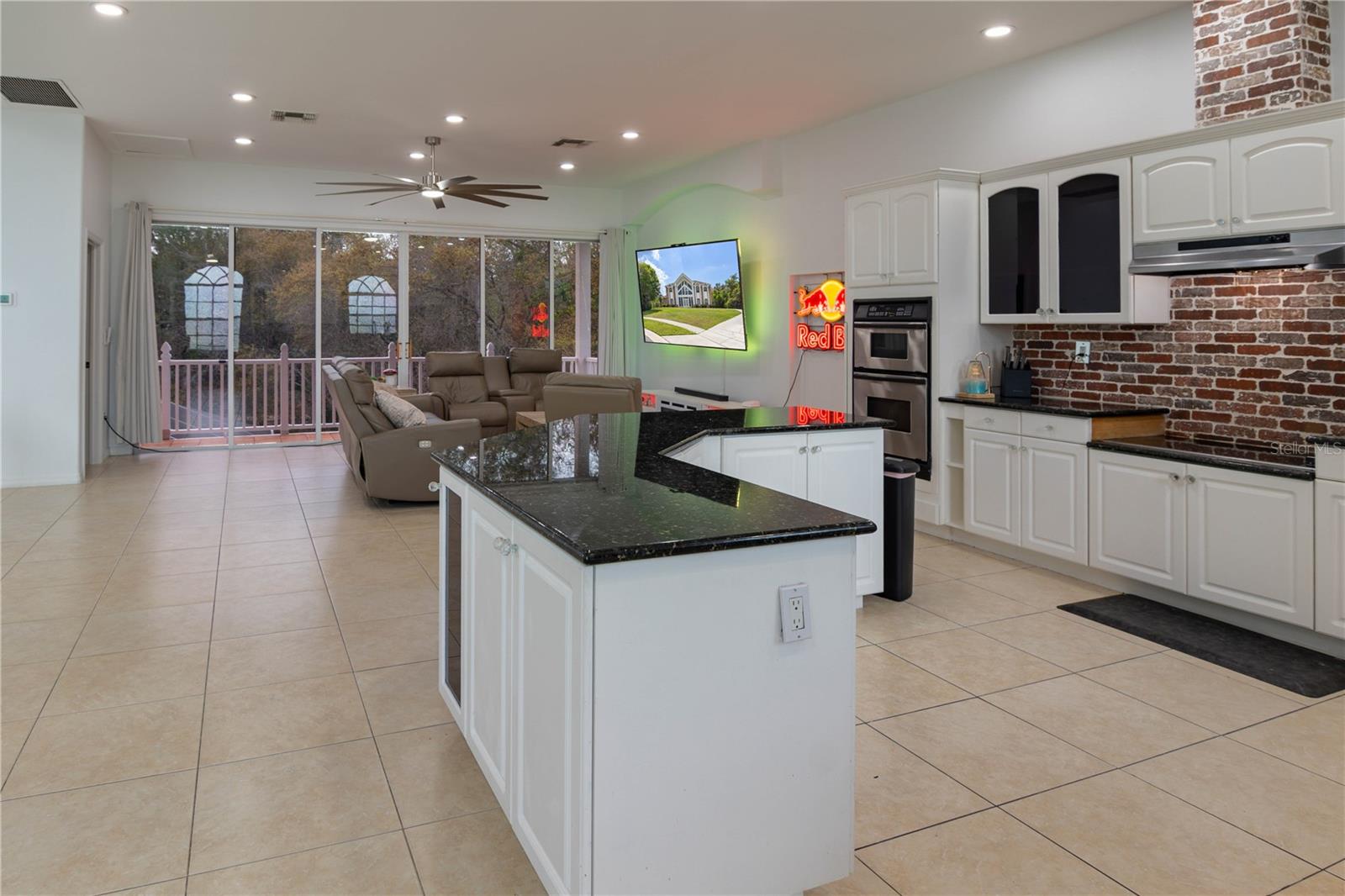 WATERS OF WEEKI WACHEE - Residential