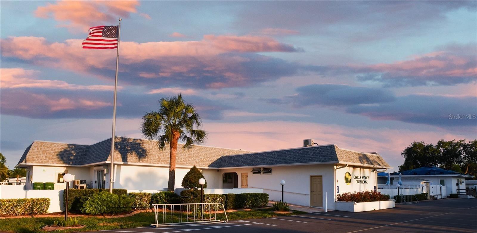 CIRCLE WOODS OF VENICE 1 - Residential