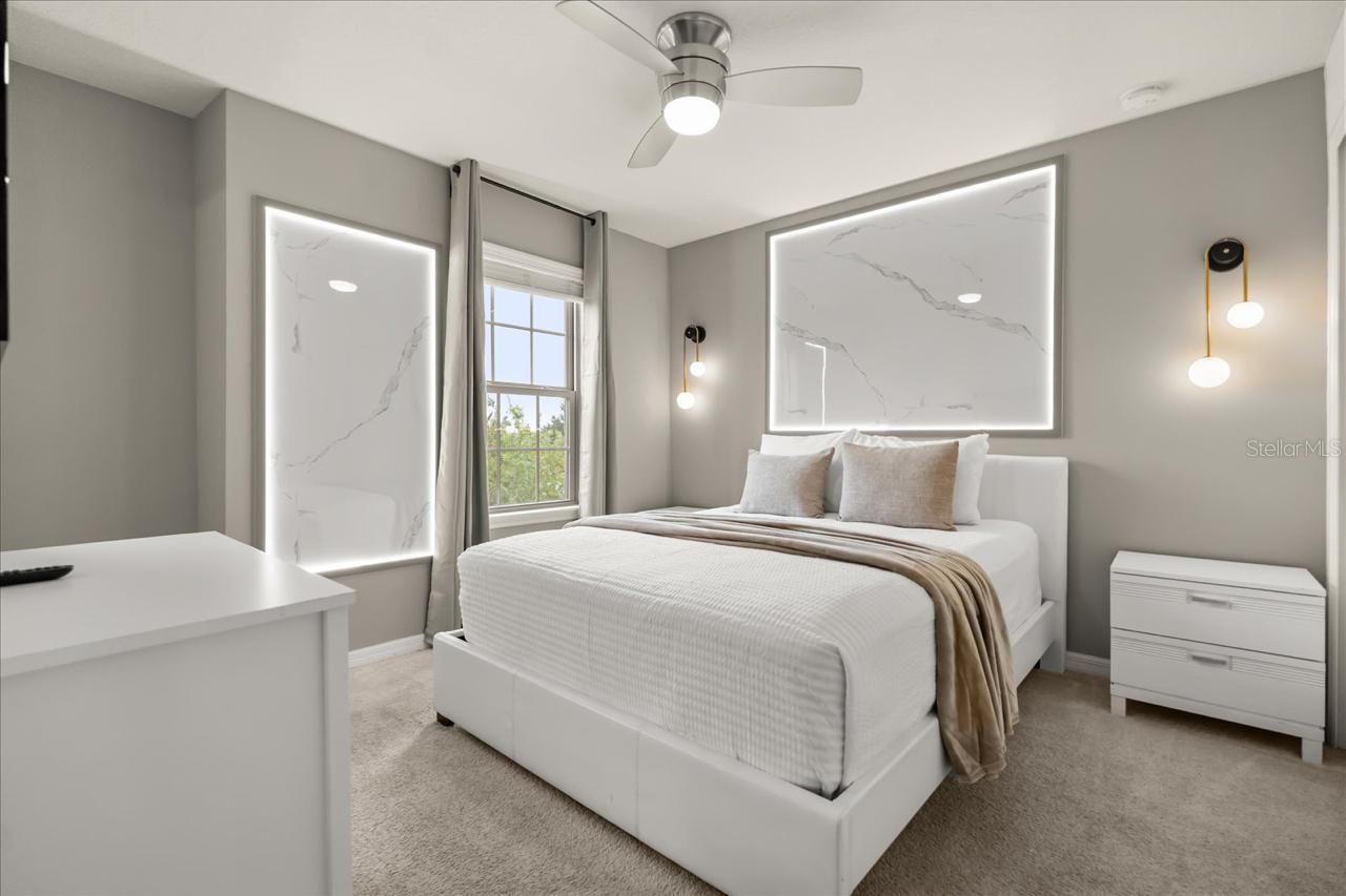 WINDSOR AT WESTSIDE PH 1 PB 23 PG 112-118 LOT 100 - Residential